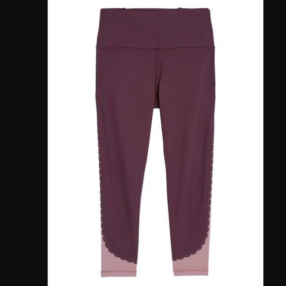 Athleta Elation Scallop Capri Size (XS Petite) Purple - Picture 2 of 13